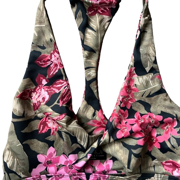 Beach Riot Twist Floral Top in Fuchsia Orchid Size Small - Picture 6 of 10